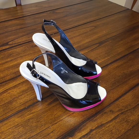 SPRING heels - Picture 2 of 4